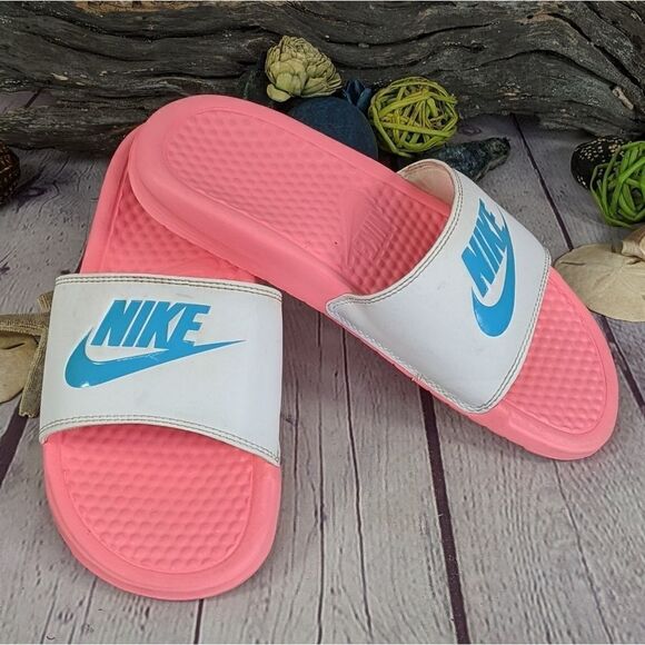 Nike Benassi "Just Do It" Slides Sandals - Picture 2 of 9